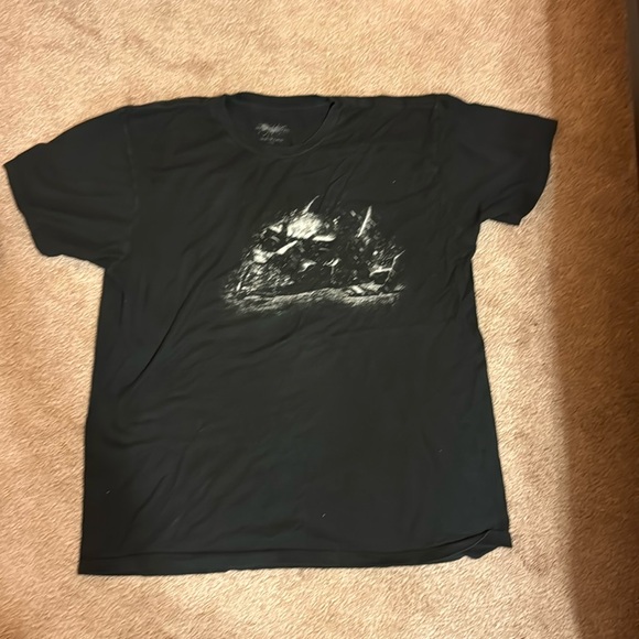 Regal Batman Dark Night Rises Shirt - Picture 1 of 2